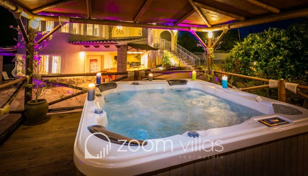 Resale - Villa - Benissa - Benissa Coast