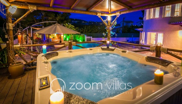 Resale - Villa - Benissa - Benissa Coast