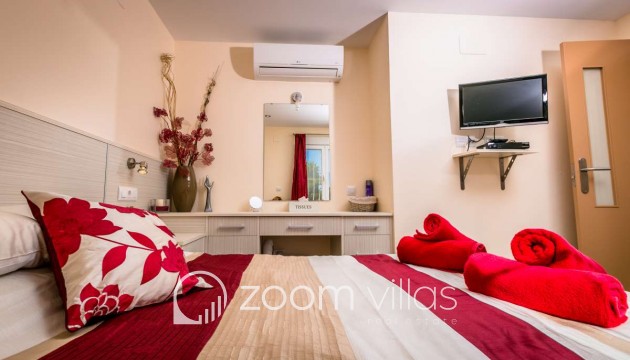 Resale - Villa - Benissa - Benissa Coast