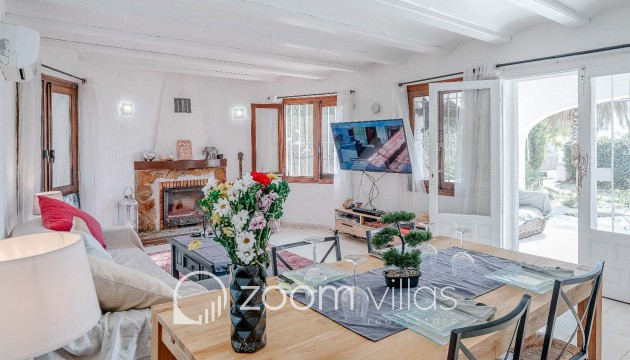 Resale - Villa - Moraira - Arnella