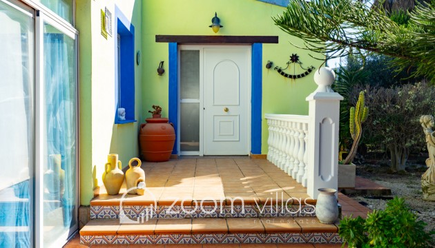 Resale - Villa - Benitachell  - Center