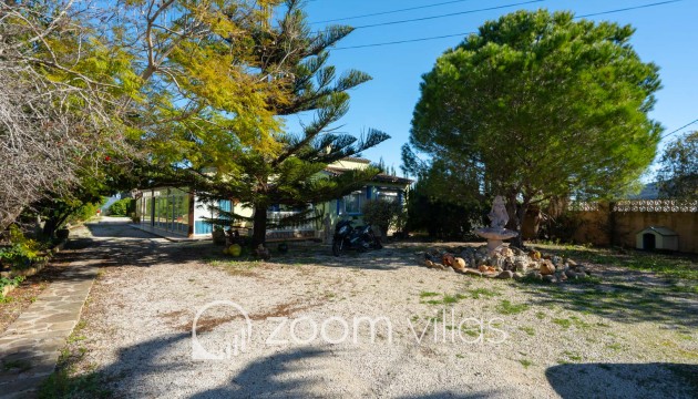 Resale - Villa - Benitachell  - Center
