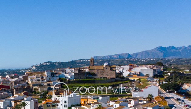 Resale - Villa - Benitachell  - Center