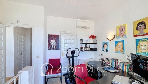 Resale - Villa - Benitachell  - Magnolias