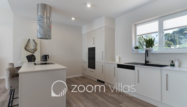 Resale - Villa - Calpe - La Calalga