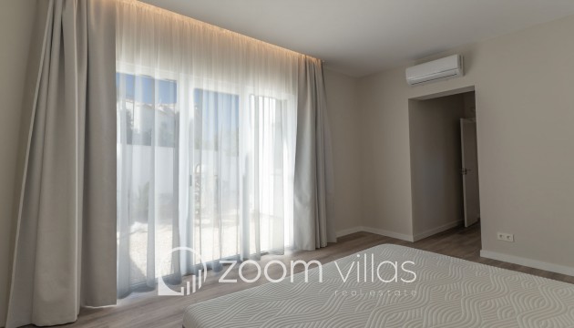Resale - Villa - Calpe - La Calalga