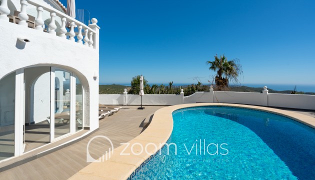 Resale - Villa - Benitachell  - Cumbre del sol