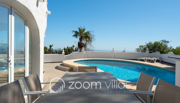Resale - Villa - Benitachell  - Cumbre del sol