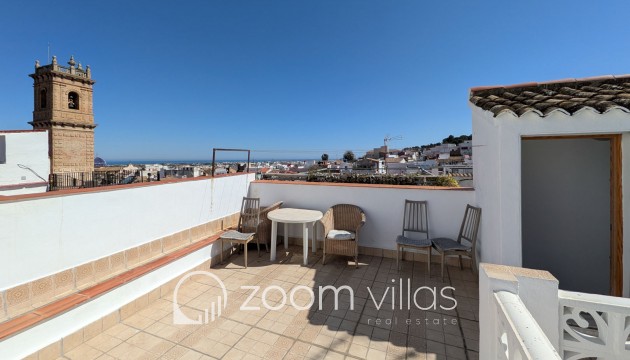 Revente - Maison de ville - Oliva