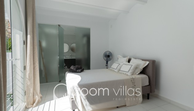 Revente - Maison de ville - Oliva