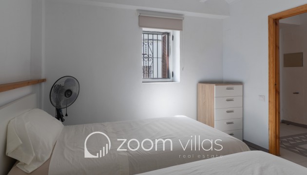 Revente - Maison de ville - Oliva