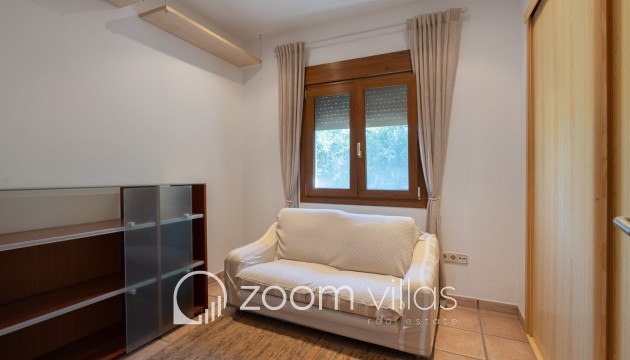 Reventa - Comercial - Benissa - Avenida La Marina