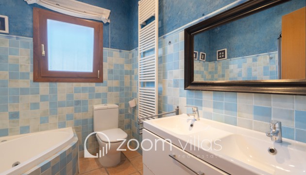 Reventa - Comercial - Benissa - Avenida La Marina