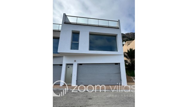 Wiederverkauf - Villa / Doppelhaushälfte - Calpe - 03710