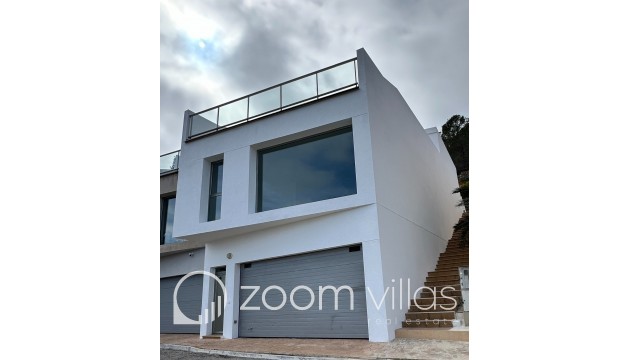 Wiederverkauf - Villa / Doppelhaushälfte - Calpe - 03710