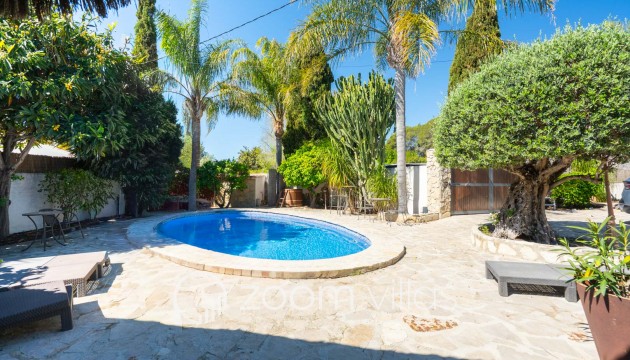Resale - Villa - Jávea - Senioles