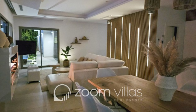 Wiederverkauf - Villa - Jávea - La Granadella  - Costa Nova