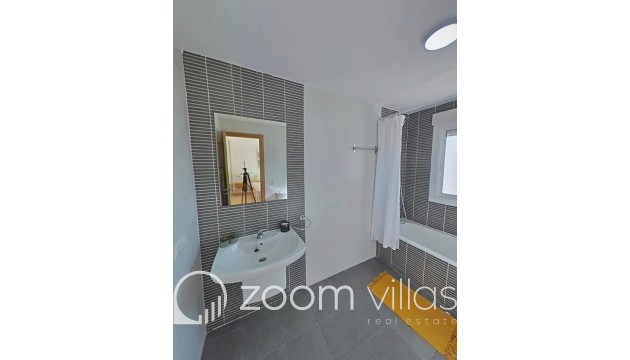 Reventa - Villa / Semi pareado - Calpe - 03710