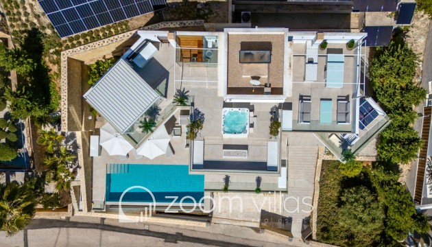 Resale - Villa - Moraira - Benimeit