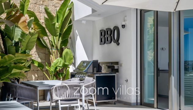 Resale - Villa - Moraira - Benimeit
