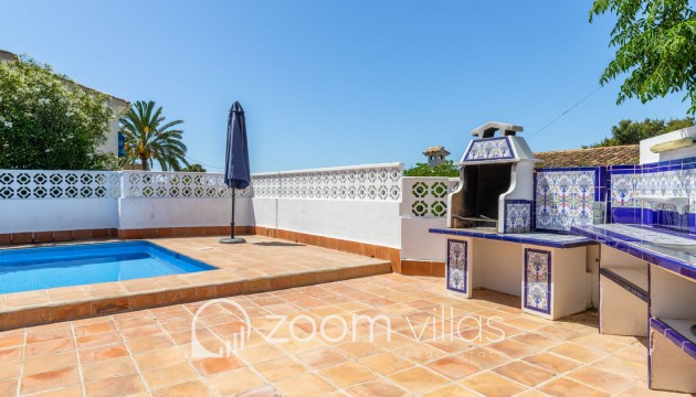 Wiederverkauf - Villa - Benissa - Baladrar
