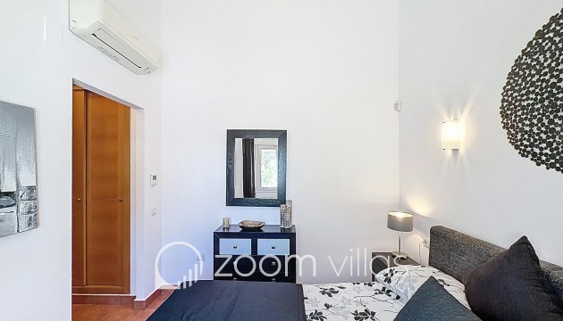Resale - Villa - Benitachell  - Magnolias