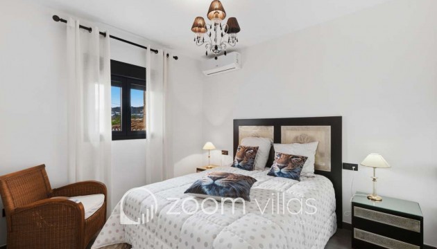 Resale - Villa - Benissa - Benissa Coast