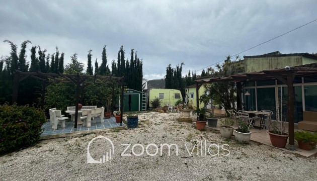 Resale - Villa - Benitachell  - 03726