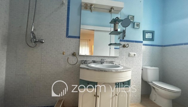 Resale - Villa - Benitachell  - 03726