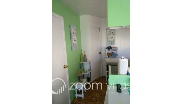 Resale - Villa - Benitachell  - 03726