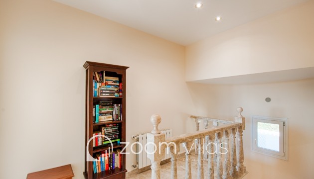 Resale - Villa - Moraira