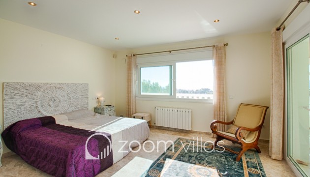 Resale - Villa - Moraira