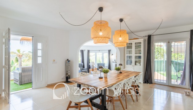 Resale - Villa - Moraira - El Tesoro