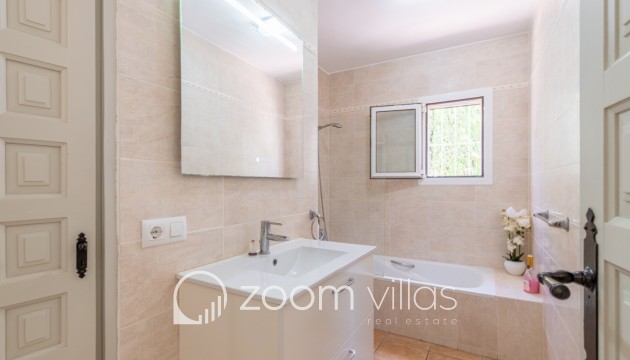 Resale - Villa - Moraira - El Tesoro