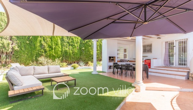 Resale - Villa - Moraira - El Tesoro