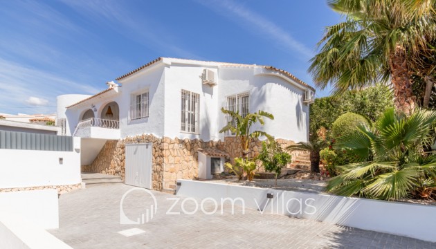 Resale - Villa - Moraira - El Tesoro