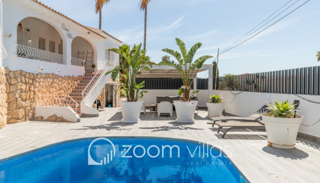 Resale - Villa - Moraira - El Tesoro