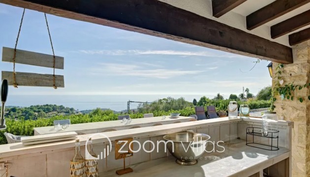Resale - Villa - Benissa - 03720