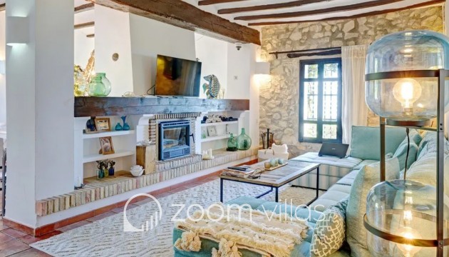 Resale - Villa - Benissa - 03720