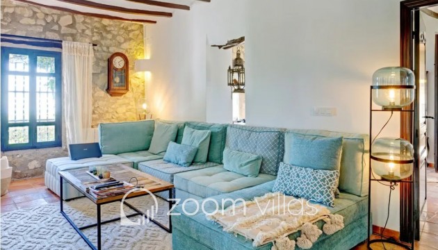 Resale - Villa - Benissa - 03720