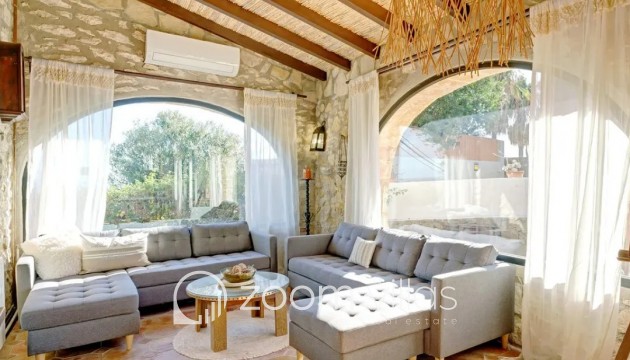 Resale - Villa - Benissa - 03720