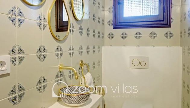 Resale - Villa - Benissa - 03720