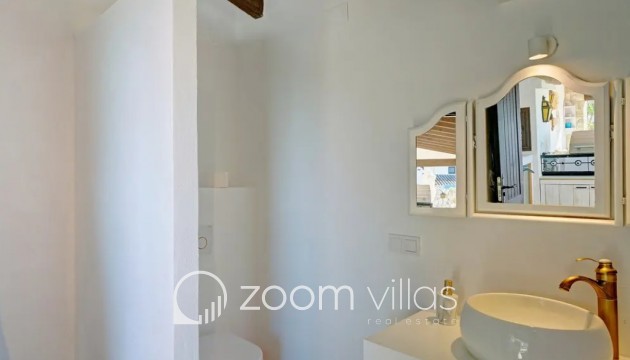 Resale - Villa - Benissa - 03720