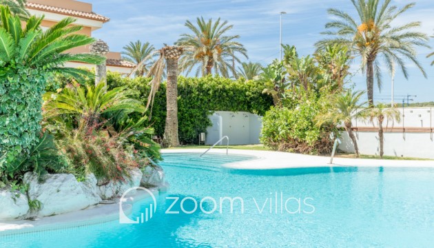 Resale - Apartment - Moraira - Centro