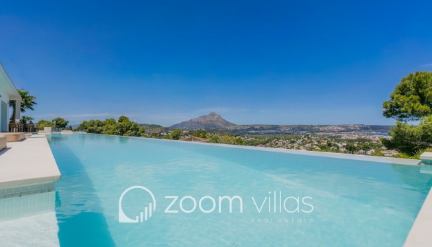 Resale - Villa - Jávea - La Granadella  - Costa Nova