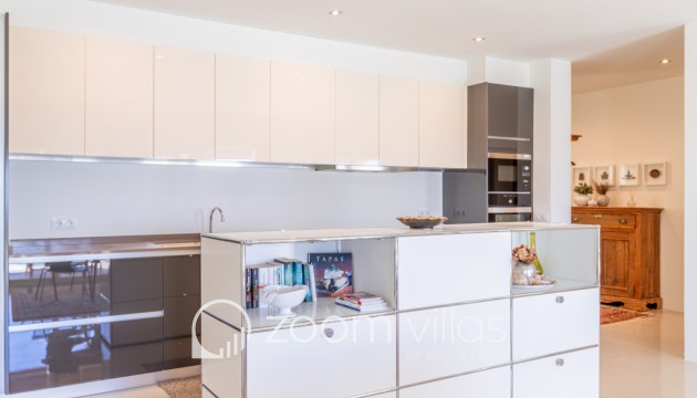 Resale - Villa - Moraira - Benimeit