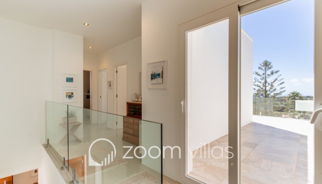 Resale - Villa - Moraira - Benimeit