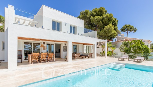 Resale - Villa - Moraira - Benimeit
