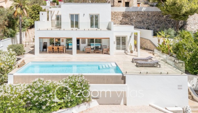 Resale - Villa - Moraira - Benimeit