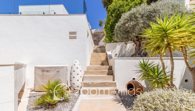 Resale - Villa - Moraira - Benimeit